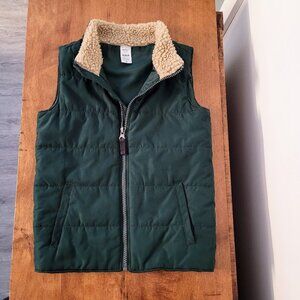 Carter's Kid Size 6/6A-Green Spring weight vest with tan sherpa collar-pockets!